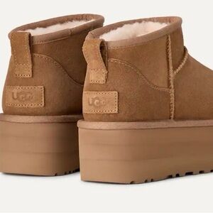 UGG Women's Classic Ultra Mini Platform Boot